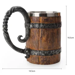 Edelstahl-Holzbecher - Einzigartiges Trinkgeschirr im antiken Design