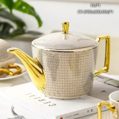 Edle Teekanne aus Bone China – Europäisches Porzellan für Teeliebhaber