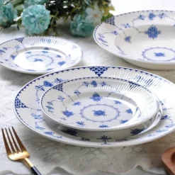 Edler Keramik-Essteller – Stilvoller Steak-Salatteller