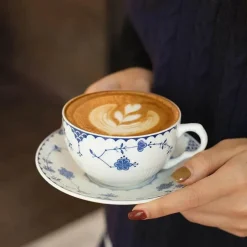 Edler Keramik-Essteller – Stilvoller Steak-Salatteller