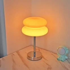 Egg Tart LED-Tischlampe – Dekorative Glasleuchte