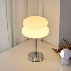 Egg Tart LED-Tischlampe – Dekorative Glasleuchte