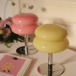 Egg Tart LED-Tischlampe – Dekorative Glasleuchte