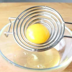 Eiertrenner aus Edelstahl – Backwerkzeug mit langem Griff