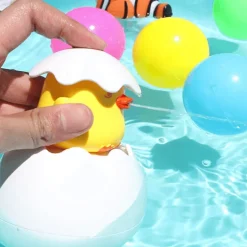 Eiförmiges Wassersprinkler-Badespielzeug für Babys