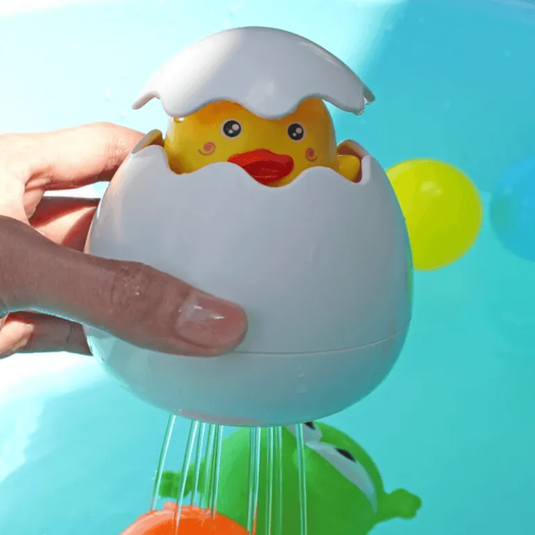 Eiförmiges Wassersprinkler-Badespielzeug für Babys