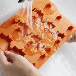 Eiswürfelform mit Welpenmotiv – Mini-Tablett in Hundeform