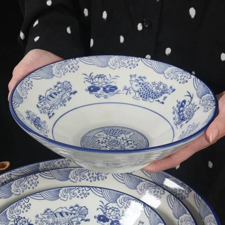 Elegante Fischschale aus Keramik – perfekt für Suppenreis und Serviergerichte