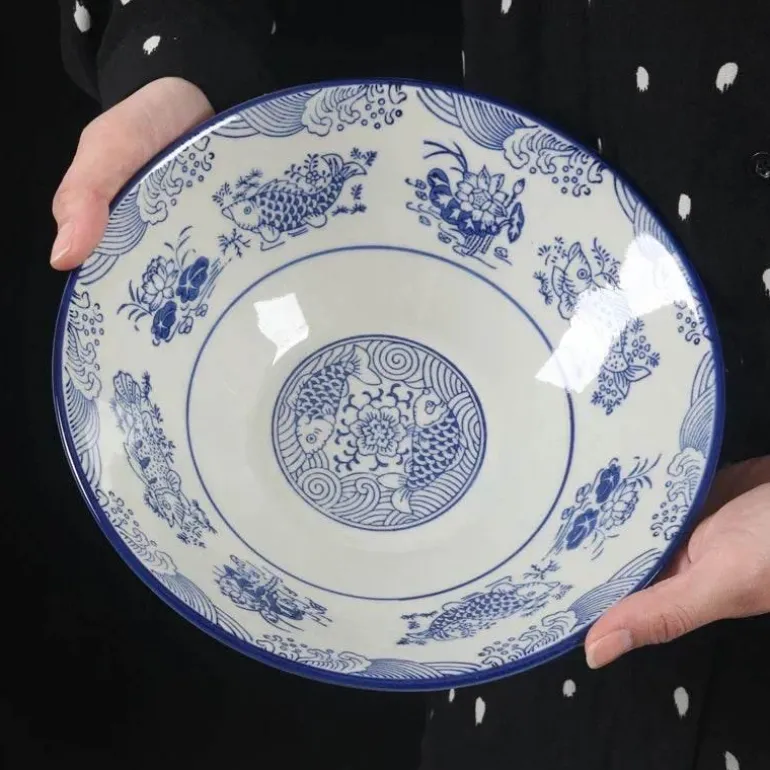 Elegante Fischschale aus Keramik – perfekt für Suppenreis und Serviergerichte