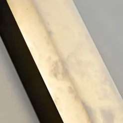 Elegante Marmor-Wandleuchte - Leandro Design