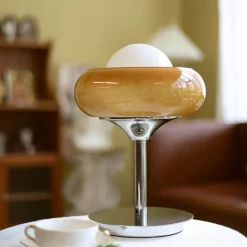 Elegante Tischlampen aus Glas – Dekorative Eierkuchenbeleuchtung