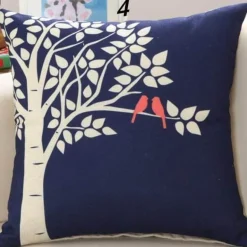 Eleganter Kissenbezug mit Blumenvase – luxuriöser Kissenbezug für die Inneneinrichtung