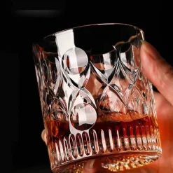 Eleganter Kristallbecher - Borlan Drinkware