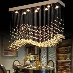 Eleganter Kristall-Regentropfen-Kronleuchter – Luxus-Beleuchtungskörper