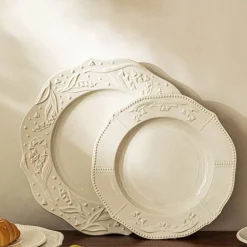 Eleganter Orchideen-Keramikteller - Dekoratives Geschirr