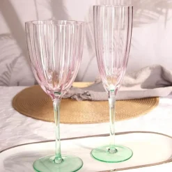 Eleganter Rotweinkelch – Blütenblatt-Veins-Champagnerglas für Restaurants und Feiertage