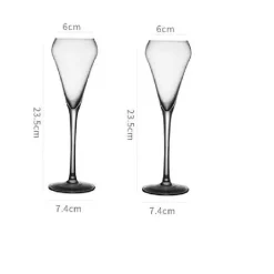 Elegantes Champagnerflöten-Set aus mundgeblasenem Kristallglas – perfekt für Feiern
