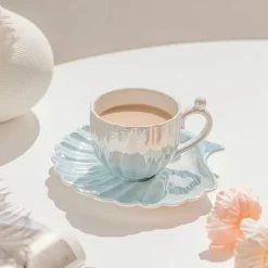 Elegantes Porzellantassen-Set – Luxuriöses Kaffee- und Tee-Trinkgeschirr-Geschenk