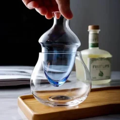 Elegantes Set aus Weinkaraffe und Eiskrug aus Glas – Zubehör für die Hausbar