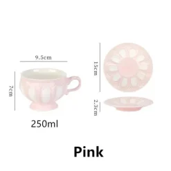 Elegantes Teeservice aus Porzellan – Teekanne, Tassen, Untertassen, Kaffeekanne für Partys