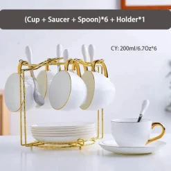 Elegantes Teeservice aus Bone China – Teetassen und Teekanne aus weißem Gold