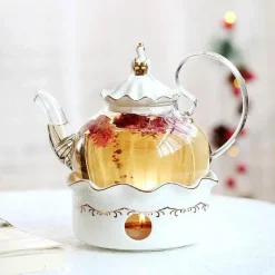 Elegantes Teeservice aus Porzellan mit Kerzenwärmer aus Glas – das perfekte Geschenk für Teeliebhaber