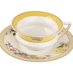 Elegantes Teetassen- und Untertassen-Set aus Bone China – Floral Coffee Essentials