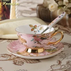 Elegantes Teetassen-Set mit Vogelmotiv – 200 ml Porzellantasse mit Untertasse und Löffel