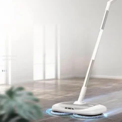 Elektrischer Mopp - Bodenreiniger mit Wassersprühfunktion