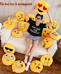 Emoji-Kissen – Komplettes Set mit dekorativen Kissen