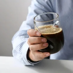 Eris Twisted Motion Becher