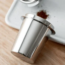 Espresso-Dosierbecher aus Edelstahl – kompatibel mit 51–58 mm