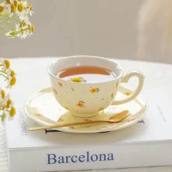 Espressotassen-Set aus Keramik – Hochwertige Tassen mit Untertasse und Löffel