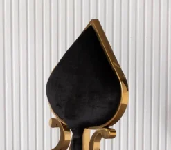 Esszimmerstuhl aus Edelstahl – Luxuriöses Spielkartendesign