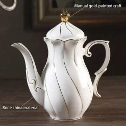 Europäisches Kaffeeservice aus Knochenporzellan – Tee und Kaffee aus Porzellan mit Goldeinlage