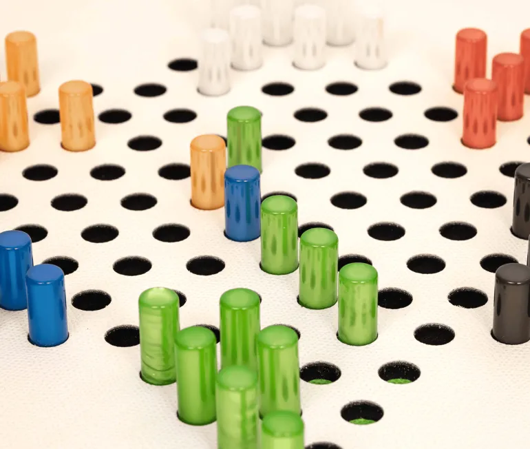 Exciting Chinese Checkers Game for Fun Family Competitions