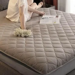 Faltbare, weiche Matratze – bequemes mehrschichtiges Tatami-Design