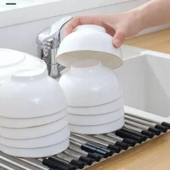 Faltbarer Geschirrständer aus Edelstahl – platzsparender Küchen-Organizer