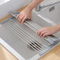 Faltbarer Geschirrständer aus Edelstahl – platzsparender Küchen-Organizer