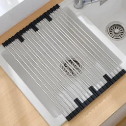 Faltbarer Geschirrständer aus Edelstahl – platzsparender Küchen-Organizer