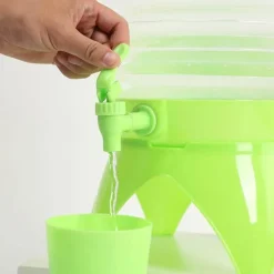 Faltbarer großer Camping Friend Wasserbehälter