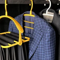 Faltbarer 4-lagiger Kleiderbügel – platzsparender Kleider-Organizer