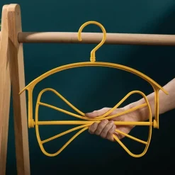 Faltbarer 4-lagiger Kleiderbügel – platzsparender Kleider-Organizer