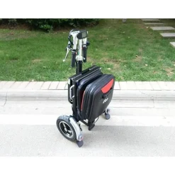 Faltbarer 4-Rad-Elektroroller - Tragbare Mobilitätshilfe für Senioren