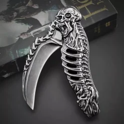 Faltbares taktisches Totenkopfmesser – Kompaktes EDC-Werkzeug