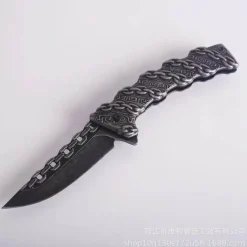 Faltbares taktisches Totenkopfmesser – Kompaktes EDC-Werkzeug