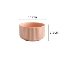 Farbenfroher Essteller aus Keramik – Stilvolles Geschirr für alle Gelegenheiten