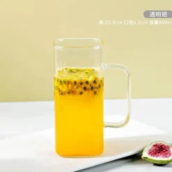 Farbige Glasbecher mit Strohhalm – Lustiges Trinkgeschirr-Set