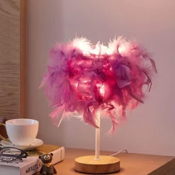 Feder-Tischlampe – Elegante Wohnbeleuchtung