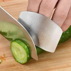 Fingerschutz aus Edelstahl – Sicherheitsschneidwerkzeug